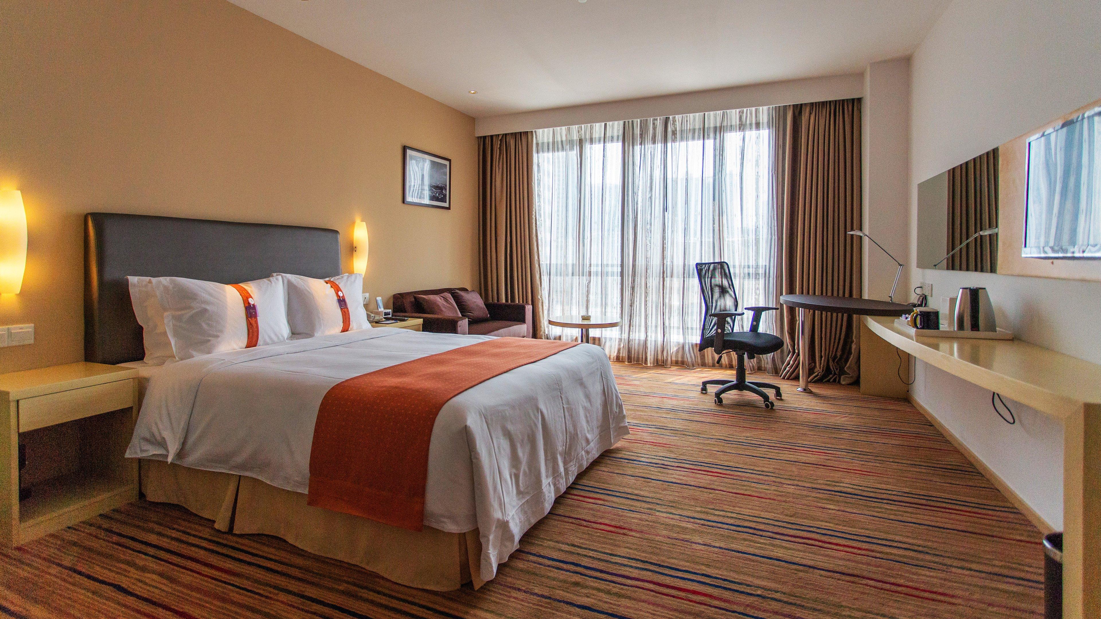 Holiday Inn Express Changzhou Centre By Ihg Exterior photo