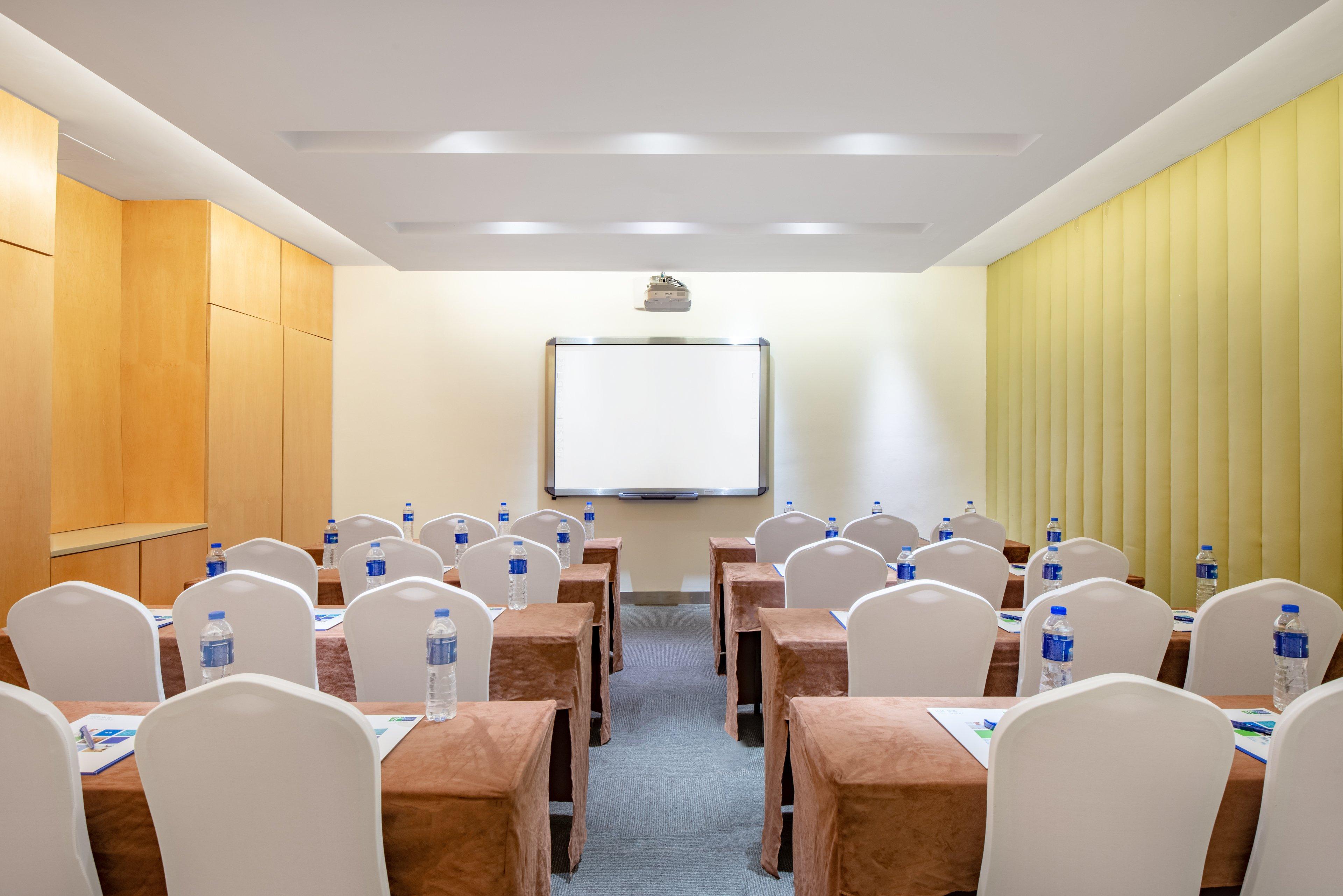 Holiday Inn Express Changzhou Centre By Ihg Exterior photo