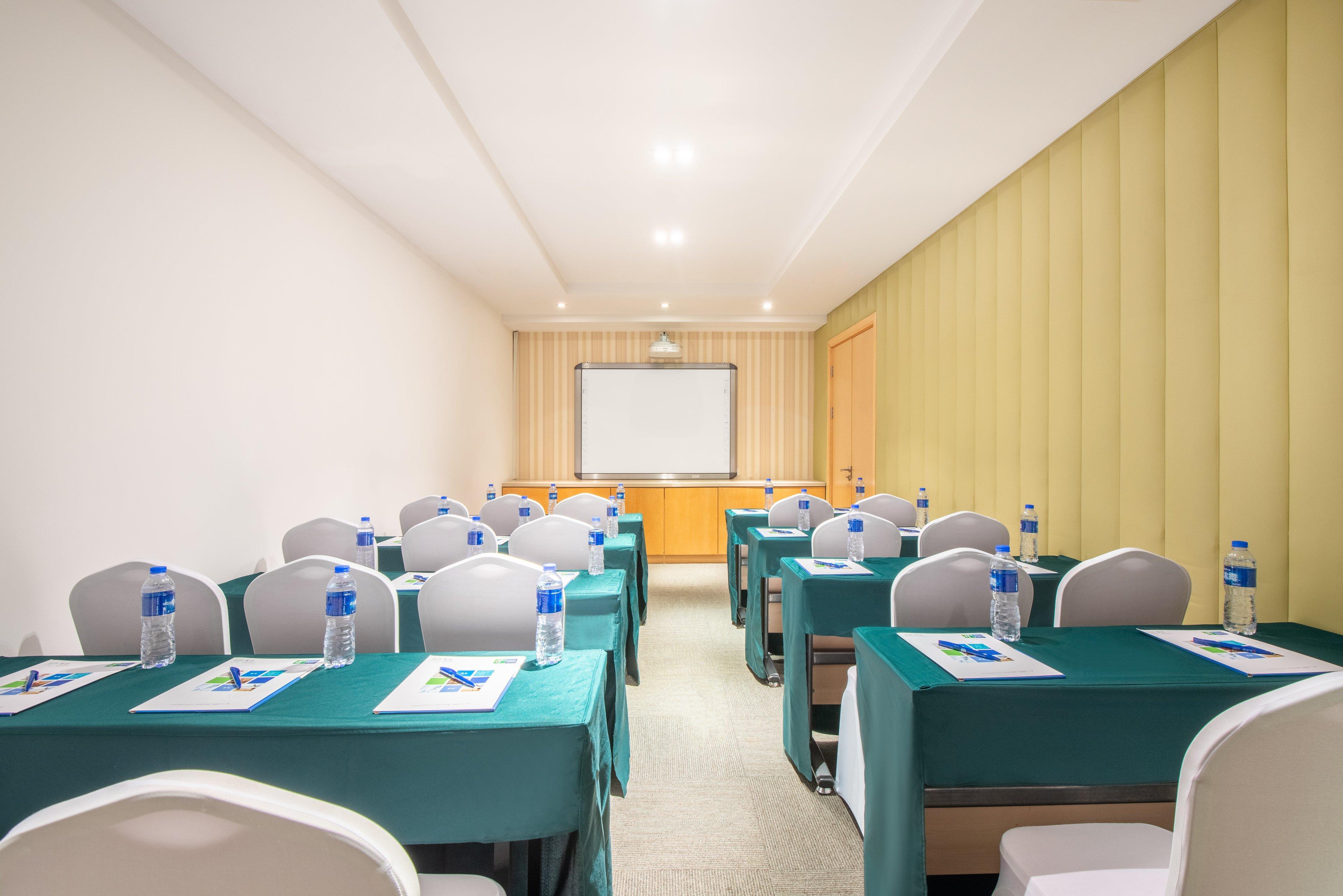 Holiday Inn Express Changzhou Centre By Ihg Exterior photo