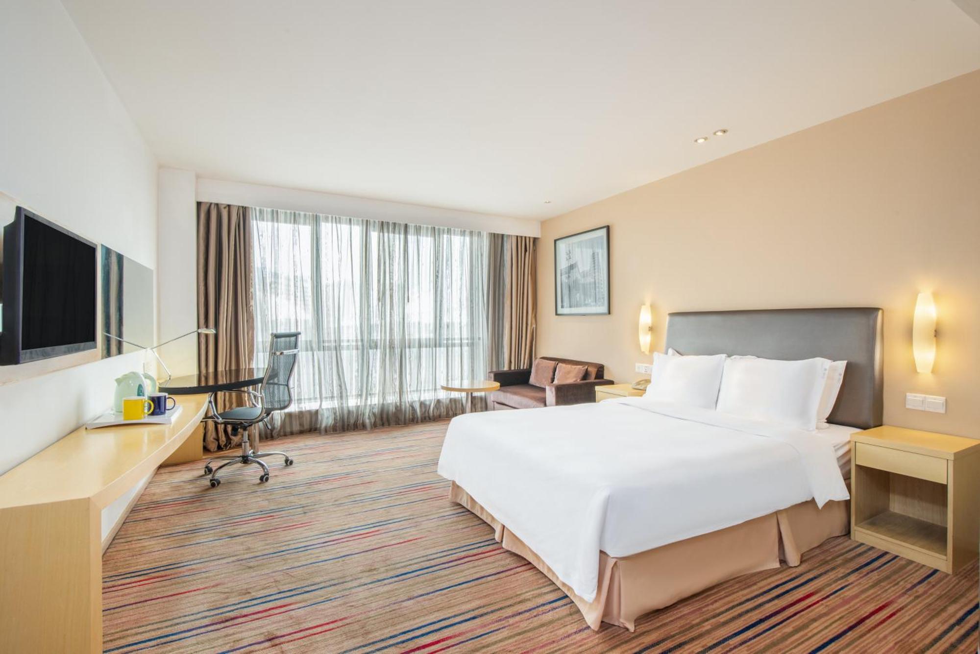 Holiday Inn Express Changzhou Centre By Ihg Exterior photo